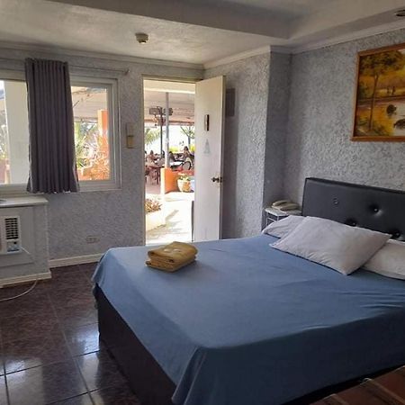 Blue Rock Resort Olongapo Dış mekan fotoğraf