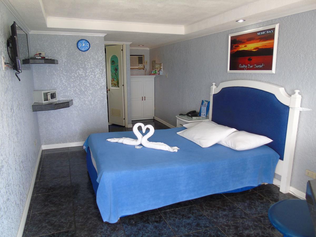 Blue Rock Resort Olongapo Dış mekan fotoğraf